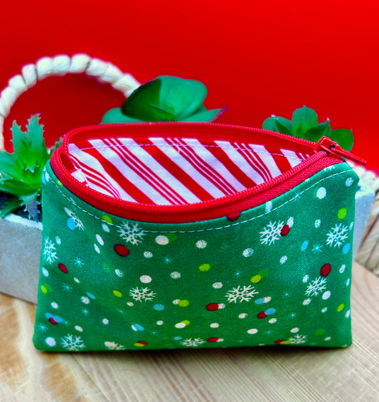 "Snowfall Sparkle” Pocket Pal