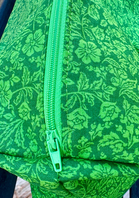 Green Handmade Makeup/Toiletry Bag with Zipper & Handles